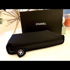 Luxury cosmetic makeup bag